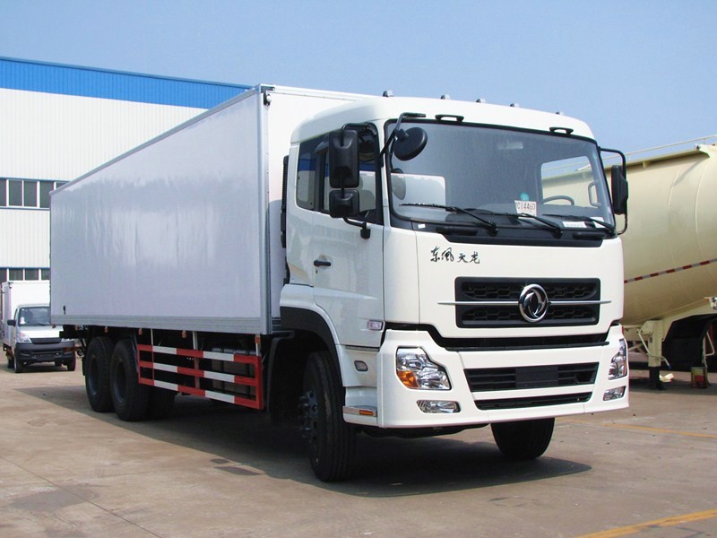 DONGFENG 10 tons Box Van Cargo Truck