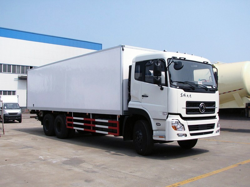 DONGFENG 10 tons Box Van Cargo Truck