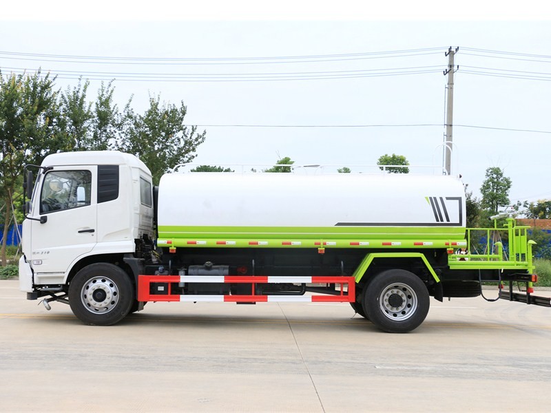 DONGFENG 10cbm Water Tank Truck