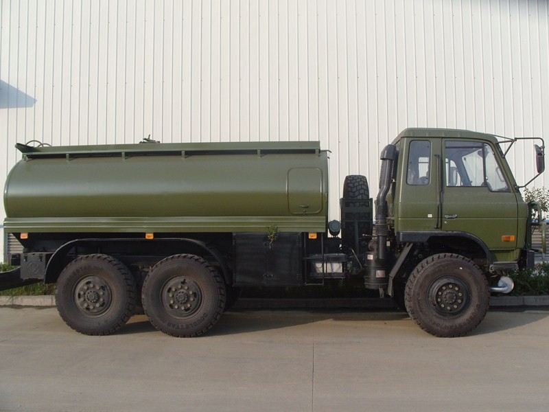 DONGFENG 10cbm Crude Oil Transporting Truck