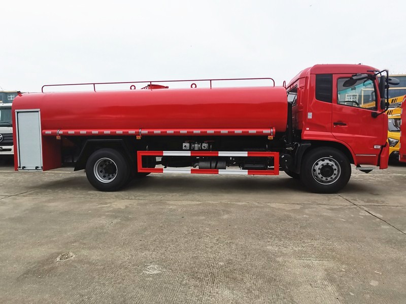 DONGFENG 15cbm Water Tanker Fire Truck