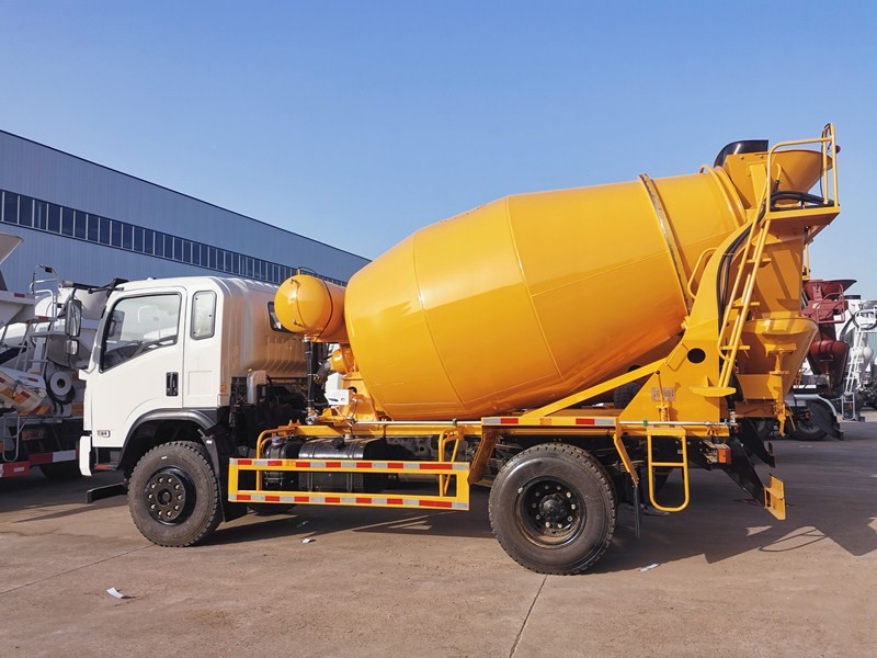 DONGFENG 5cbm Concrete Mixer Truck