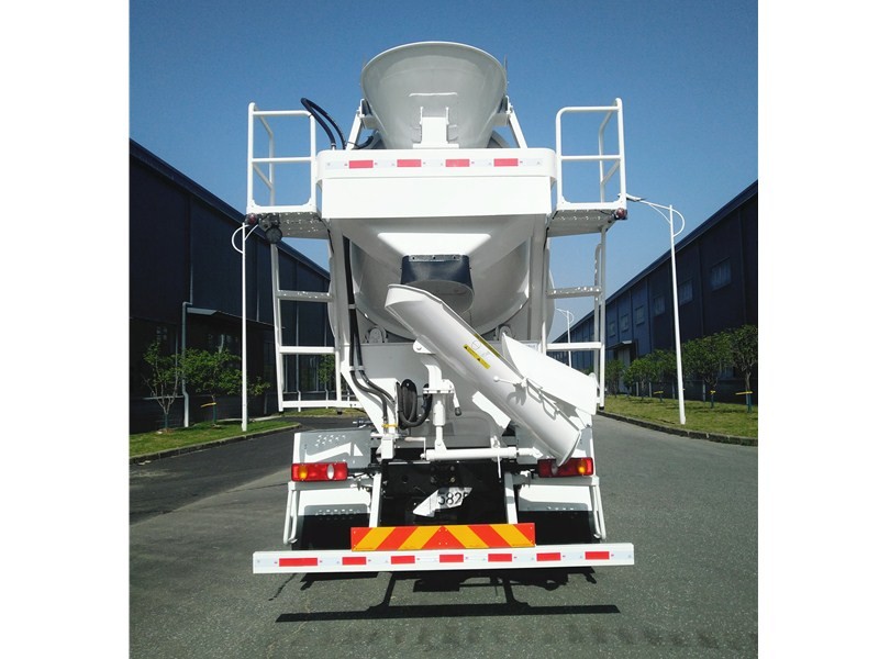 DONGFENG 6cbm Cement Mixer Truck