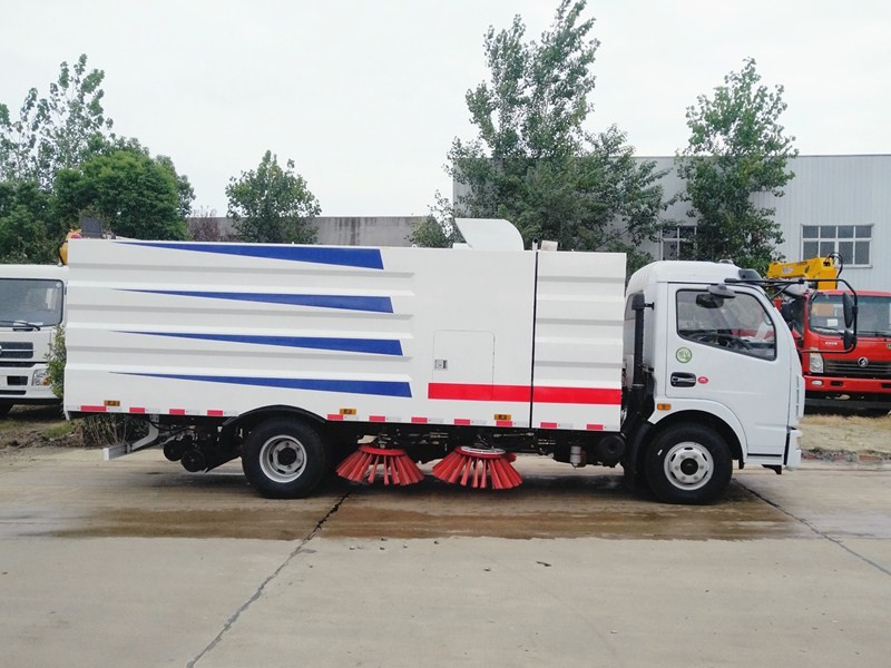 DONGFENG 8cbm Road Sweeping Truck