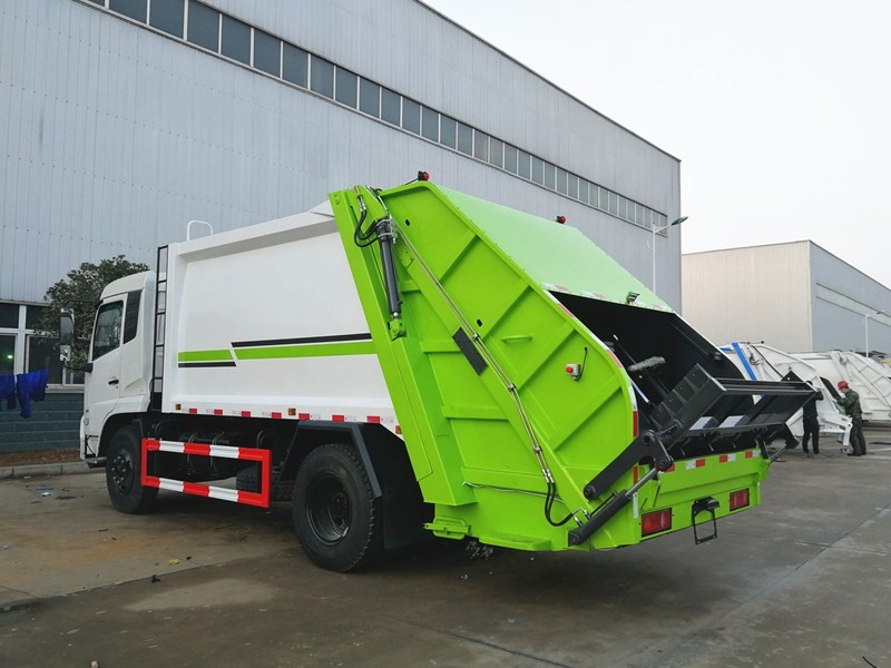 Dongfeng 8cbm Compressed Refuse Truck