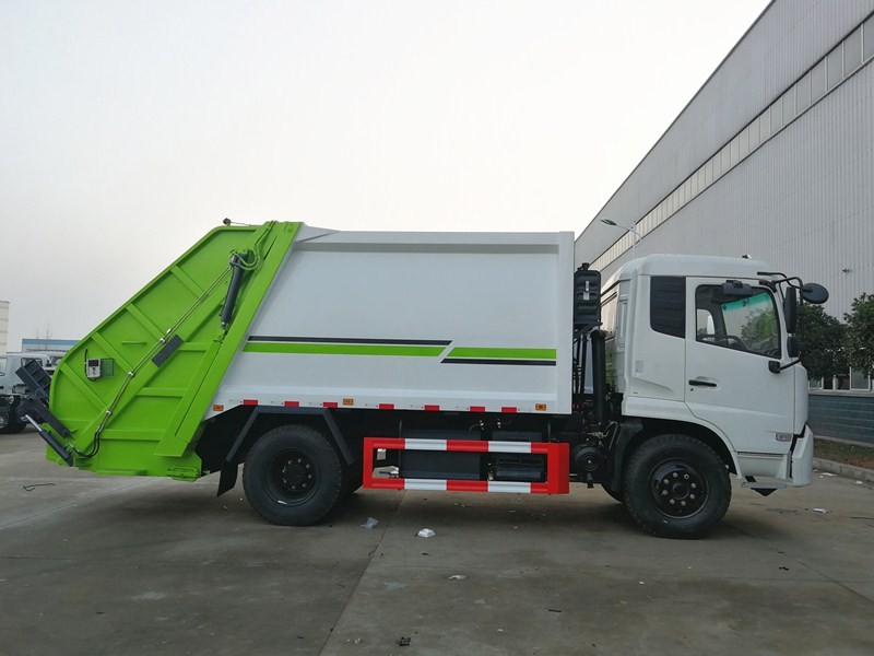 Dongfeng 8cbm Compressed Refuse Truck