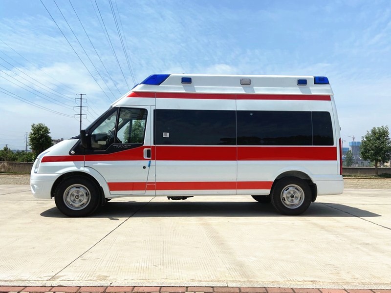 Ford Transit Emergency ICU Ambulance