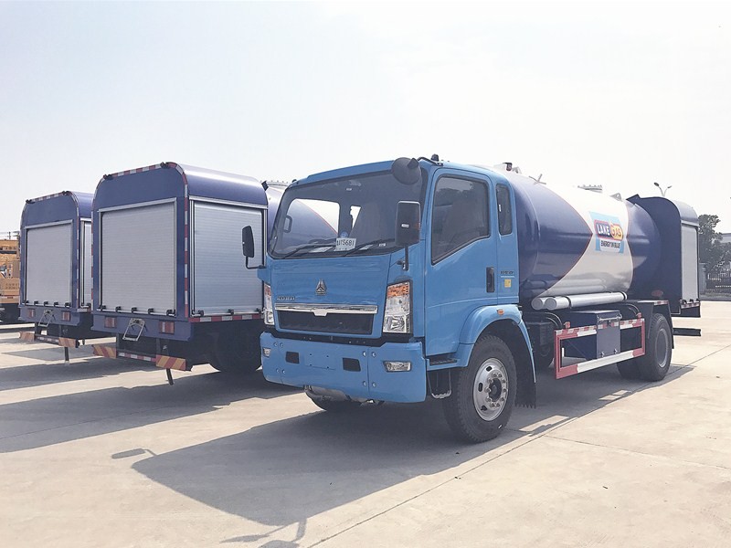 HOWO 15cbm LPG Tank Truck