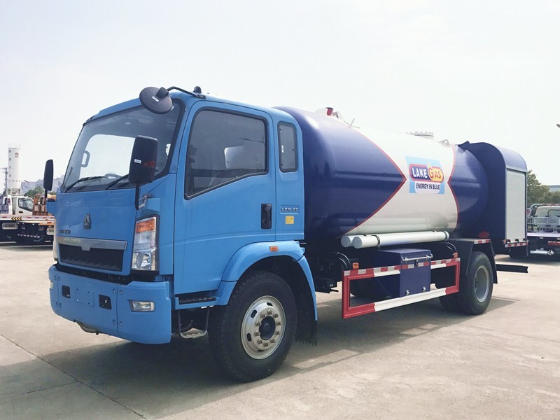 HOWO 15cbm LPG Tank Truck