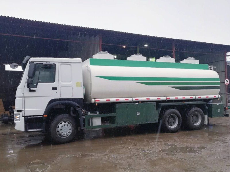 HOWO 20cbm Fuel Tanker Truck