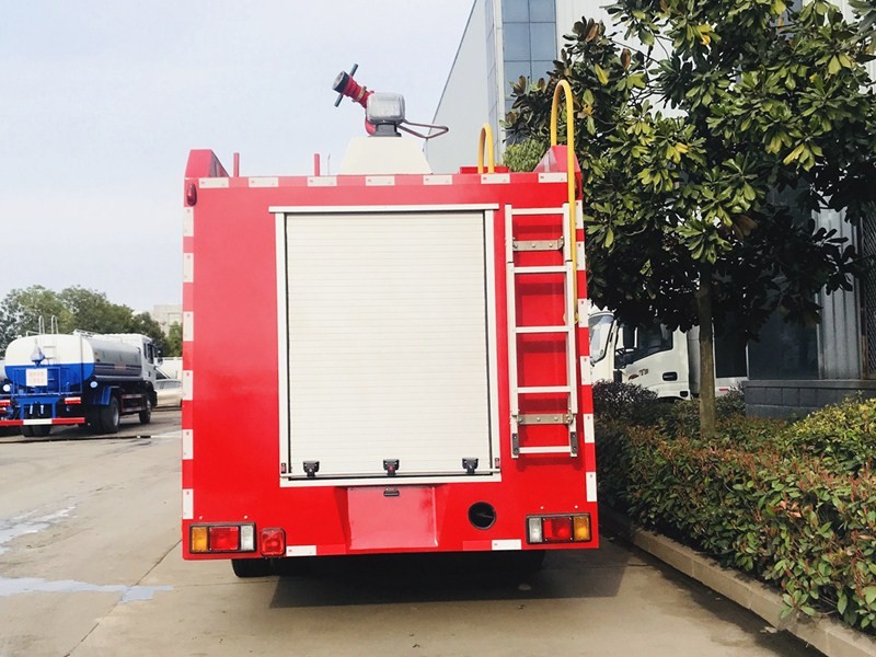 ISUZU 4cbm Fire Fighting Truck