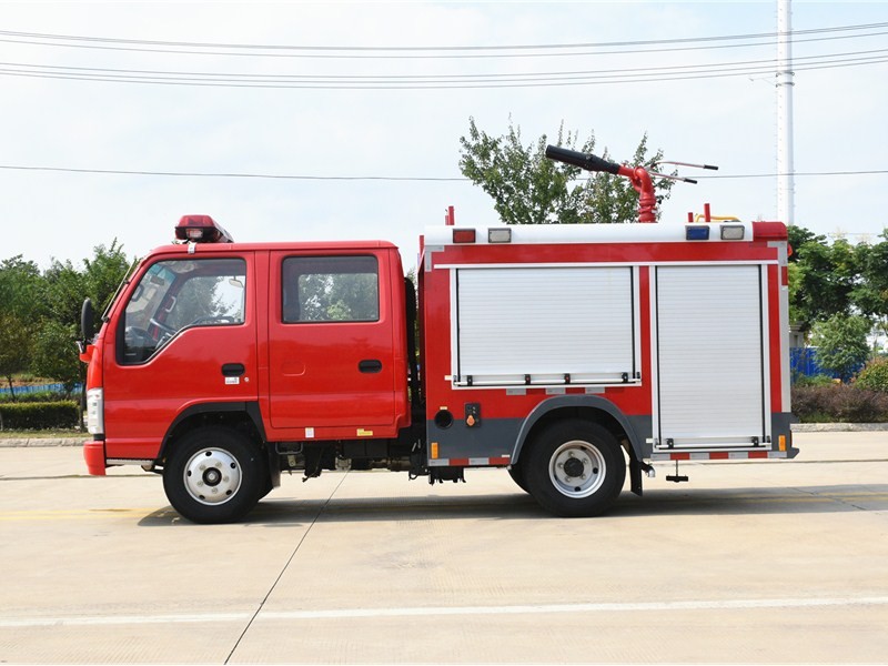 ISUZU 4cbm Fire Rescue Truck