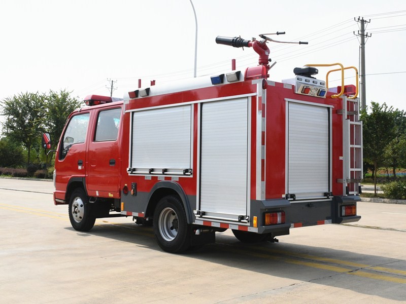 ISUZU 4cbm Fire Rescue Truck