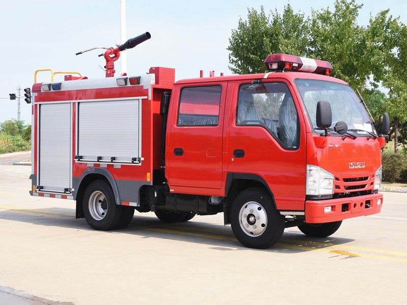 ISUZU 4cbm Fire Rescue Truck