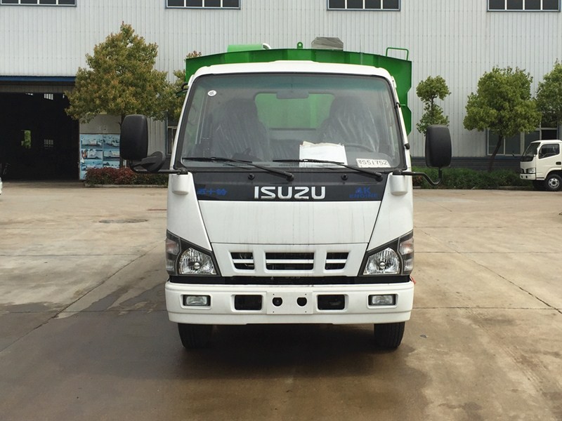 ISUZU 6cbm Road Sweeping Truck