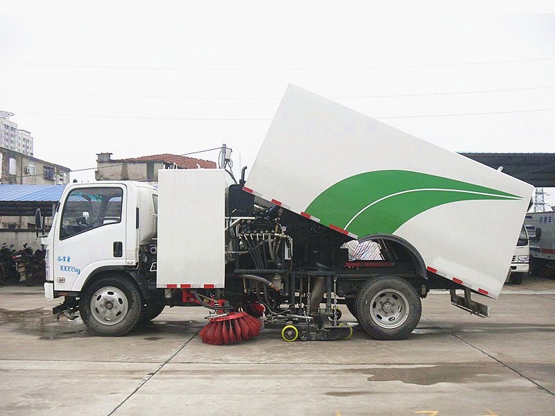 ISUZU 700P 11cbm Cleaning Sweeper Truck