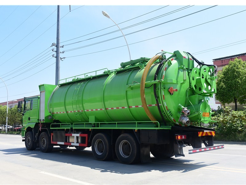 SHACMAN 25cbm Vacuum Sewage Suction Truck