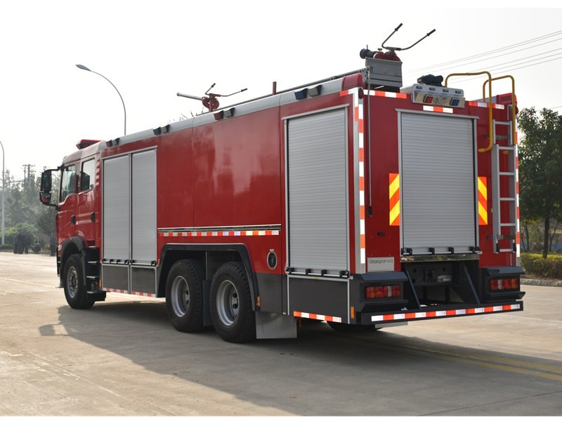 SINOTRUK HOWO 12cbm Fire Fighting Truck