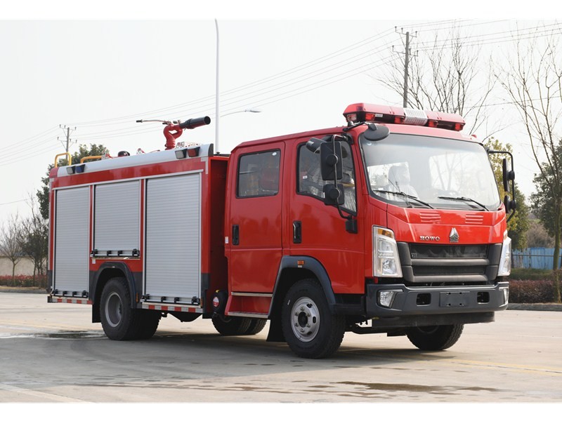 SINOTRUK HOWO 5cbm Fire Truck