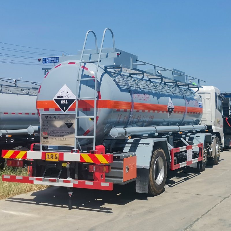 Dongfeng 8X4 Chemical Ephedrin HCl Acid Liquid Tanks Truck