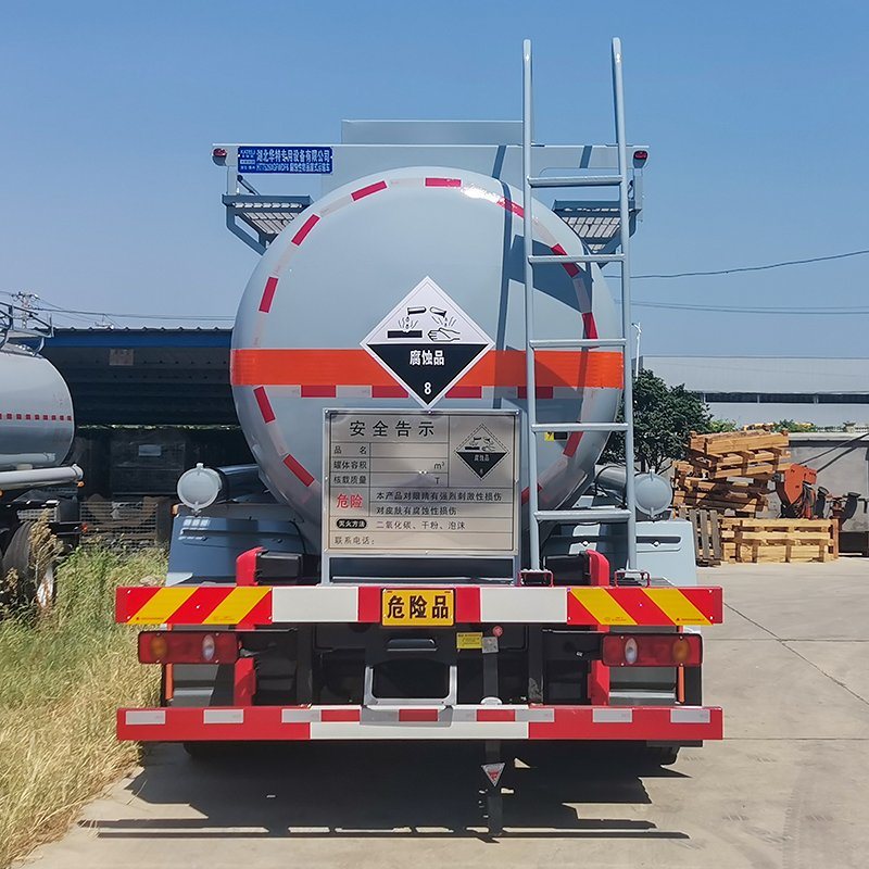 Dongfeng 8X4 Chemical Ephedrin HCl Acid Liquid Tanks Truck